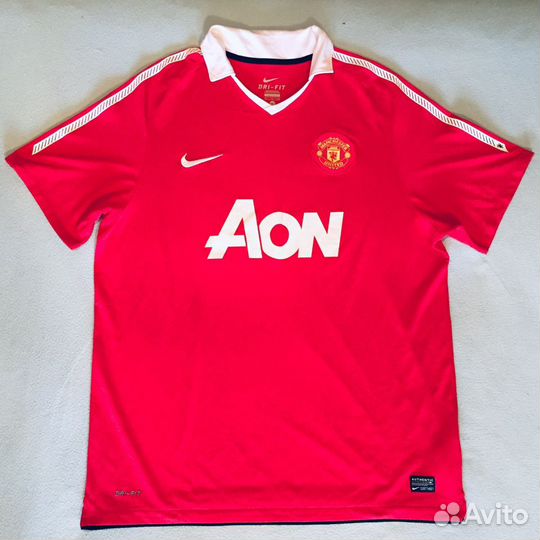 Футбольная форма Манчестер Юнайтед, Manchester Uni