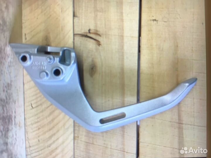 Кронштейн bmw g310 (поручень)