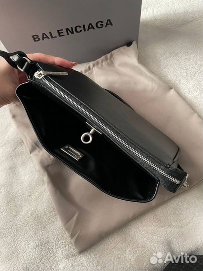 Сумка balenciaga rodeo