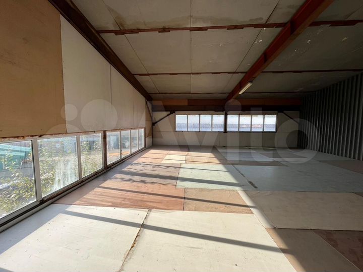 Склад, 327 м²