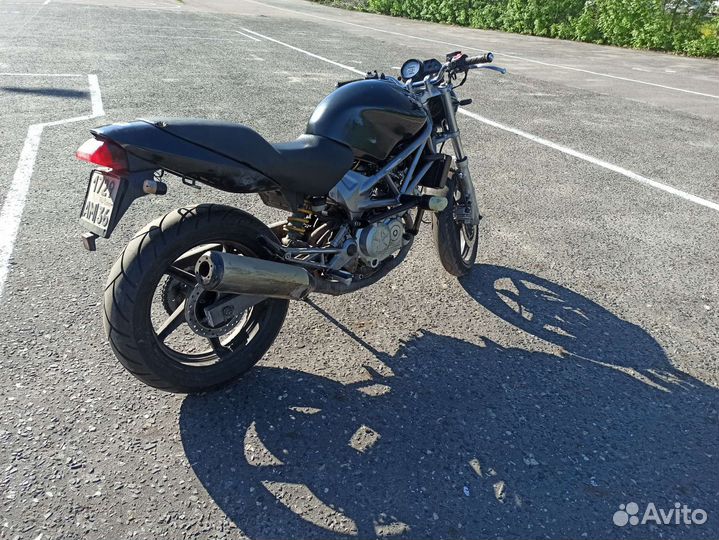 Honda VTR 250