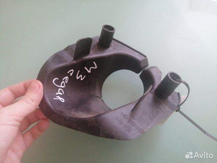 Пыльник рулевой колонки Mazda 3 BL Z6 2011