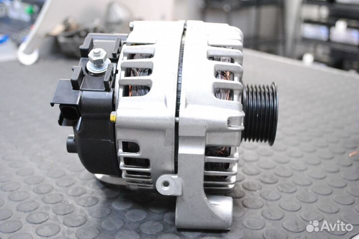 Генератор F10, F01, BMW X5 E70, X6 E71 3.0 Diesel