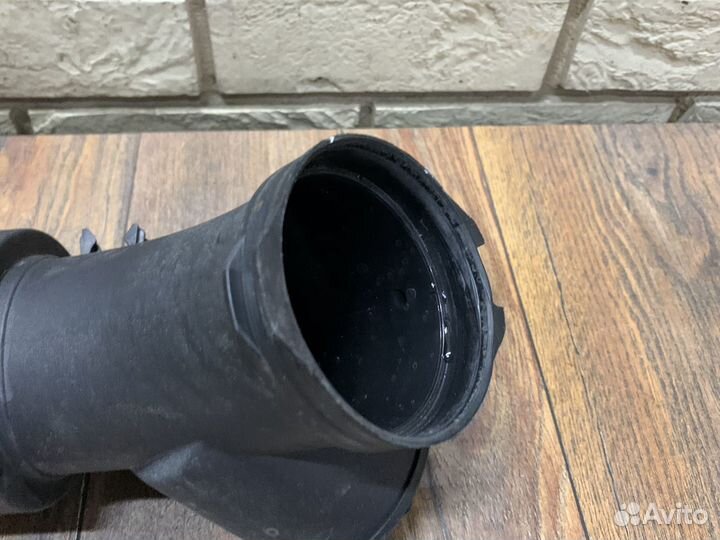 Audi A7 (4G8) Патрубок воздушного фильтра 3л cgwb