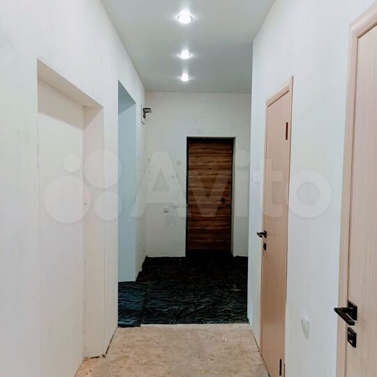 2-к. квартира, 56,6 м², 1/2 эт.