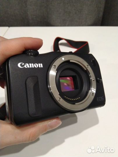 Canon Eos M body