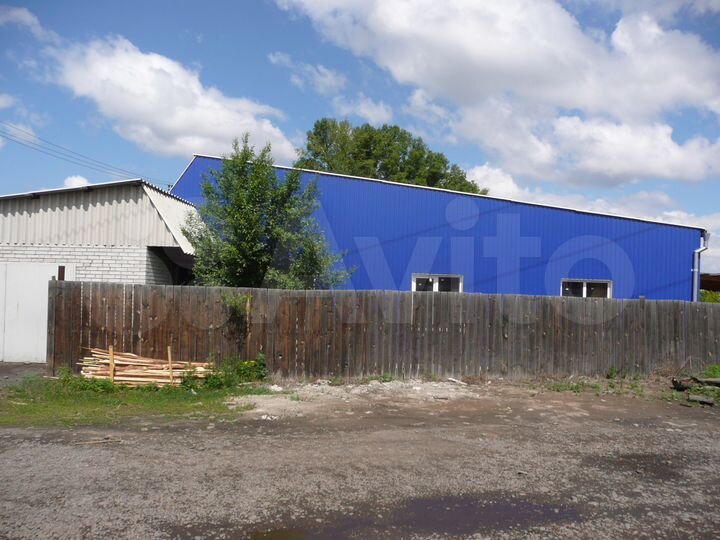 Производственное помещение, 300 м²