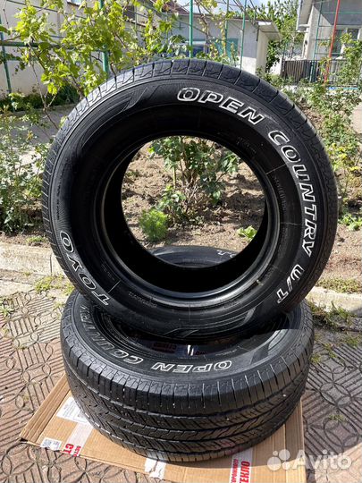 Toyo Open Country U/T 265/65 R17