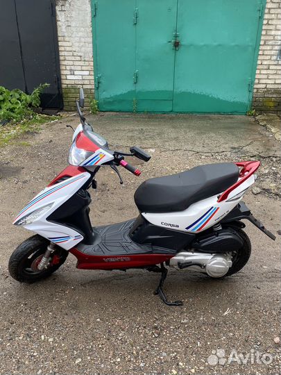 Скутер Vento Corsa 50(150) Новый