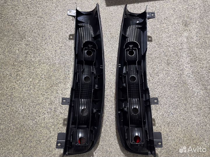 Фонарь задний Mercedes W639 Vito Viano