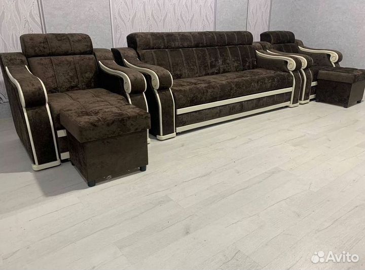 Диван в офис