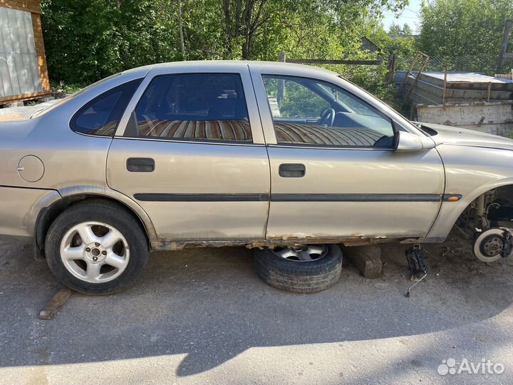 Разбор opel vectra b x16xel