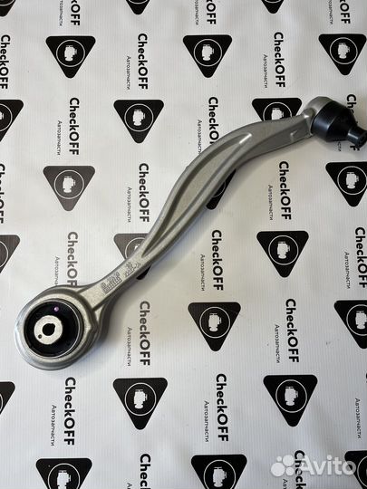 Рычаг поперечный левый Mercedes