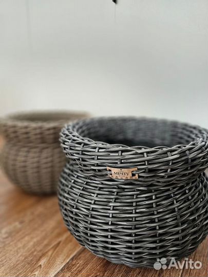 Кашпо для цветов