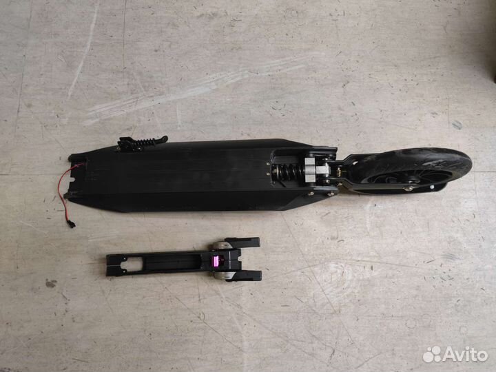 Вся задняя часть от самоката kugoo s3