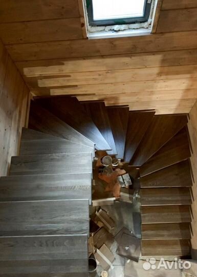 Лестница на монокосоуре