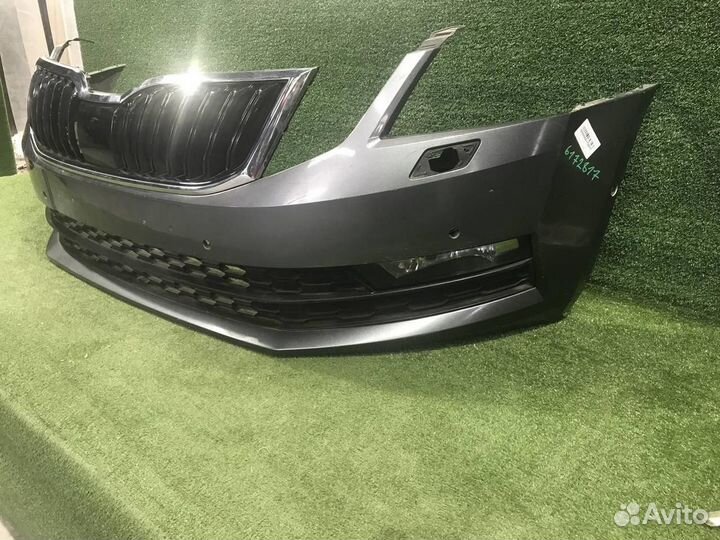 Бампер передний Skoda Octavia