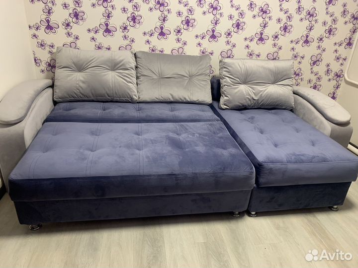 Диван угловой