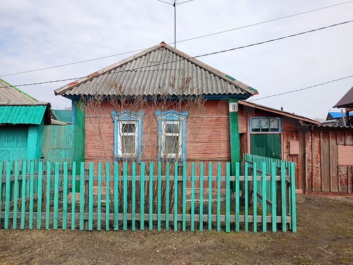 Дом 37,8 м² на участке 5,6 сот.