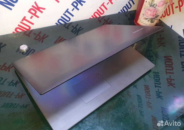 Ноутбук Lenovo Core i5 8250/большой экран/12гб/A77