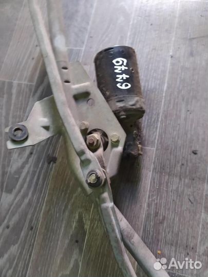 Трапеция стеклоочистителя в сборе Пассат Б3