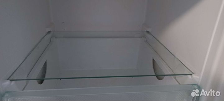 Ящик и полки для холодильника liebherr
