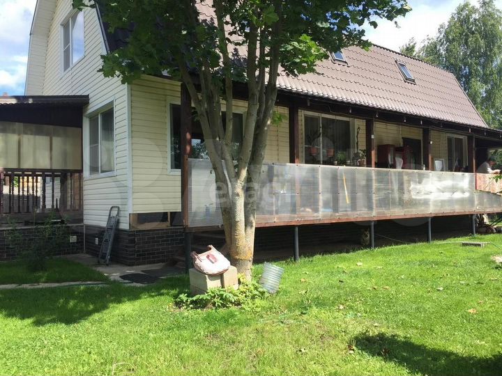 Дом 173 м² на участке 9 сот.