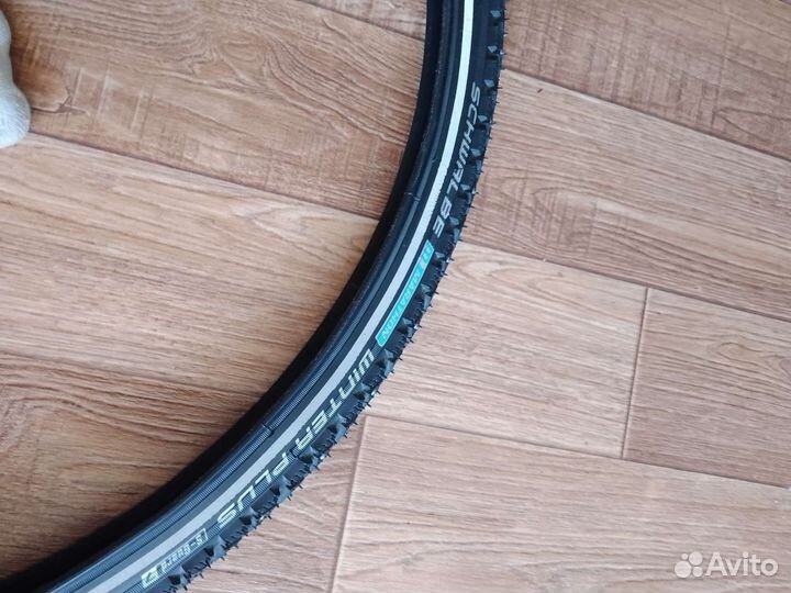 Зимняя покрышка Schwalbe Marathon Winter 700x35c