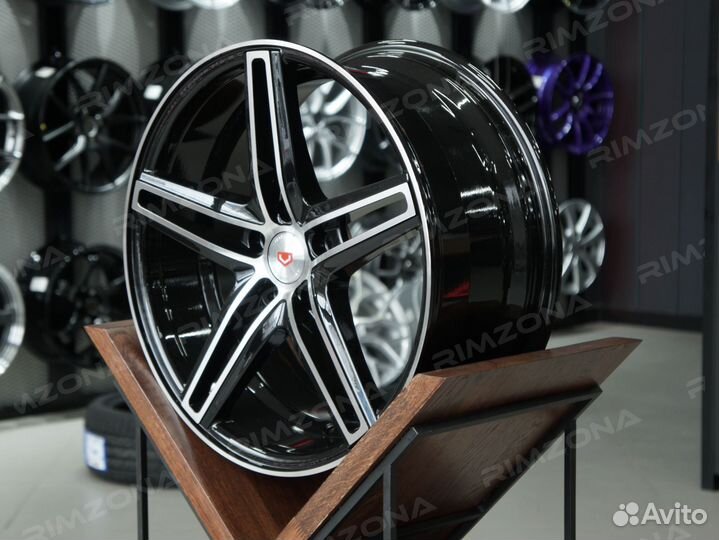 Литые диски Vossen R18 для Kia. Рассрочка