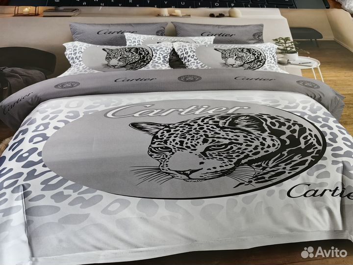 Брендовое постельное белье в подарочной упаковке