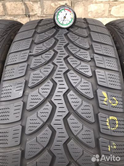 Bridgestone Blizzak LM-32 245/40 R20 95W