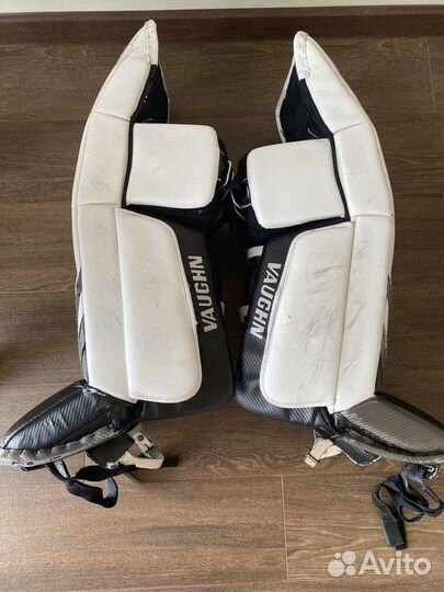 Вратарские щитки, наколенники, ловушка, блин