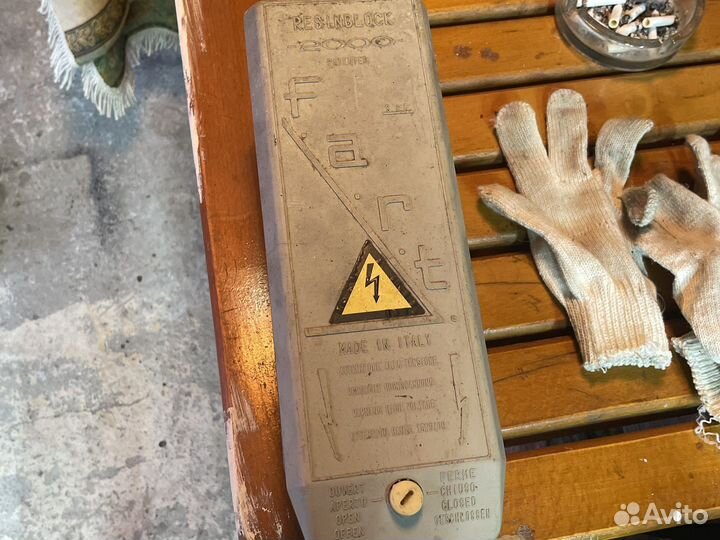 Трансформатор,Преобразователь для неоновых трубок