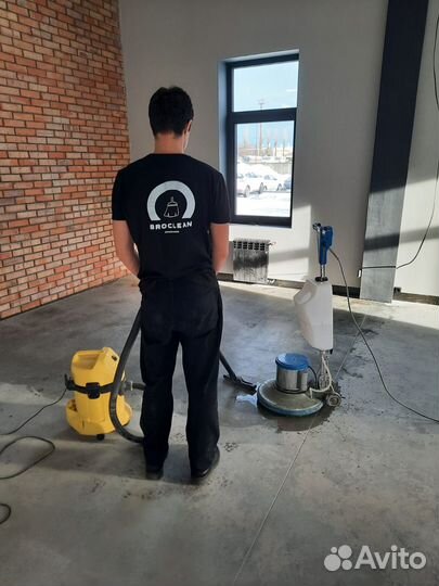 Роторная чистка(размыв) пола
