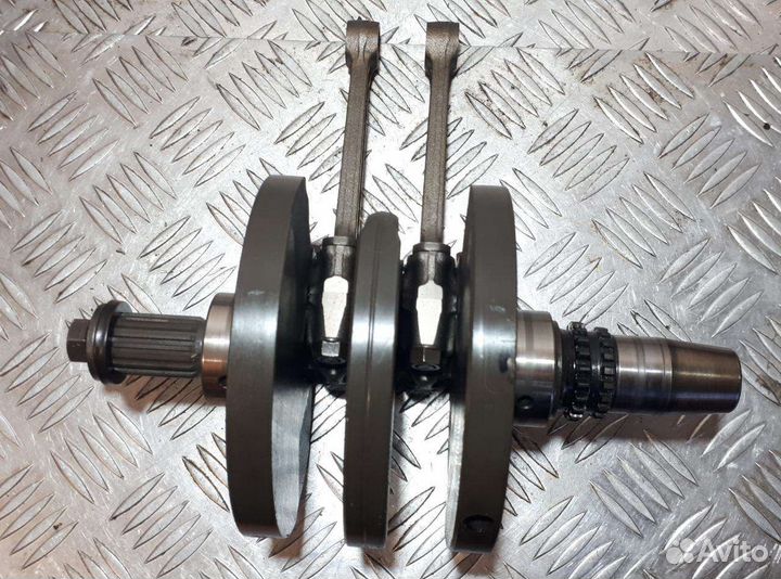 Коленвал Honda Steed 400 NC25E