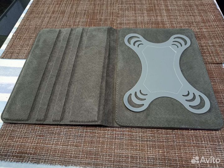 Чехол на планшет универсальный