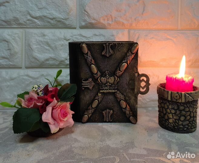 Книга-шкатулка