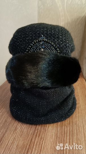 Шапка женская вязаная с норкой