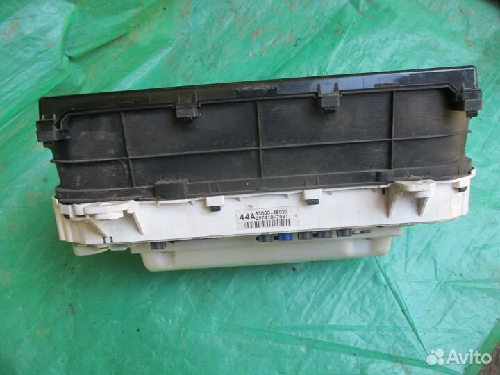 Lexus RX300 2000-2003 USA панель приборов