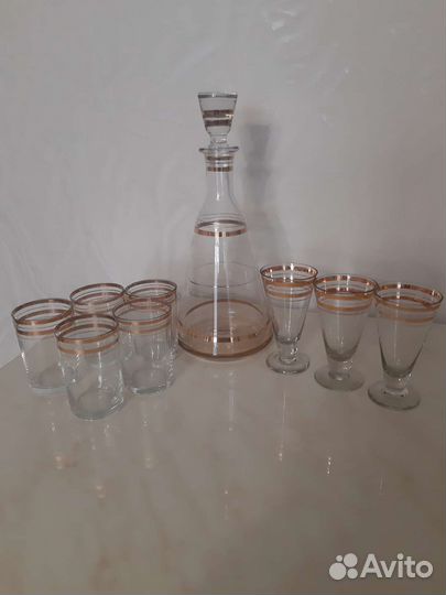 Графин СССР и стопки 8шт