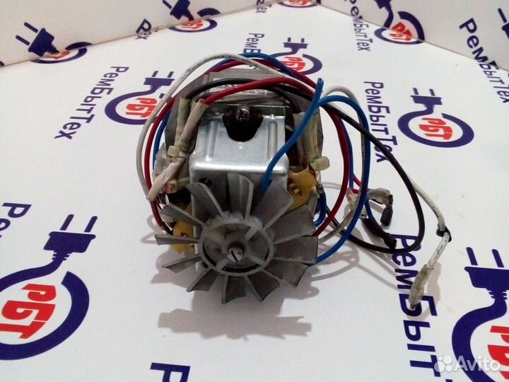 Двигататель для мясорубки Redmond