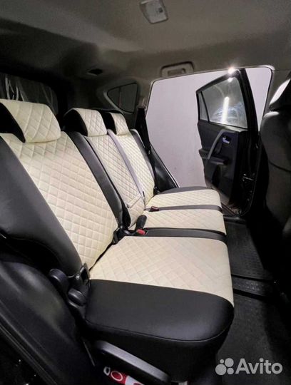 Автомобильные чехлы toyota