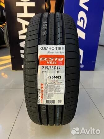 Kumho Ecsta HS51 215/55 R17 94V