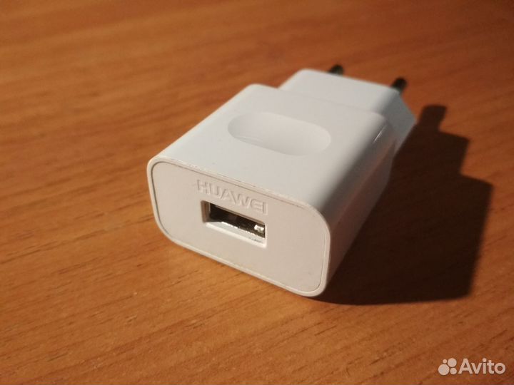 Зарядка Huawei, 1 A