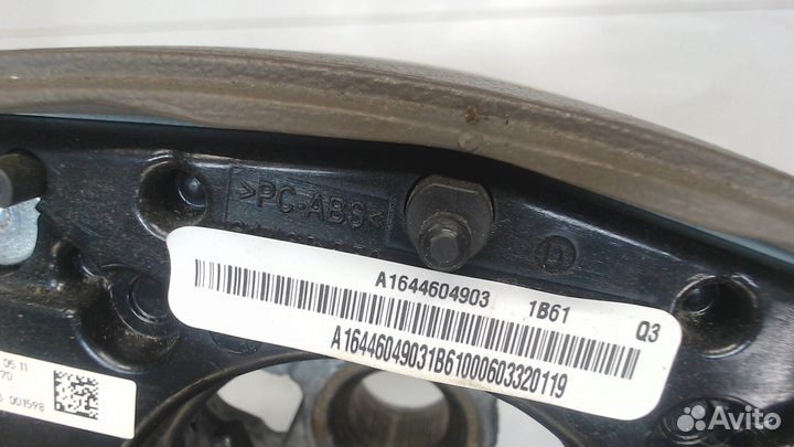 Руль Mercedes R W251 2005, 2006