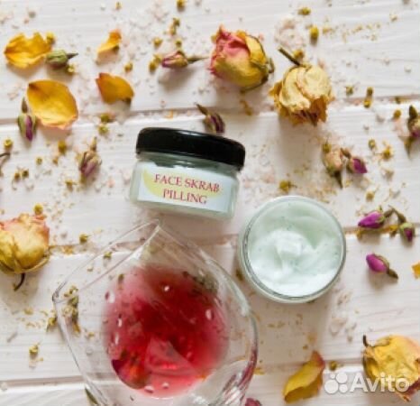 Miss Laminaria Скраб-пилинг для лица, 75 мл