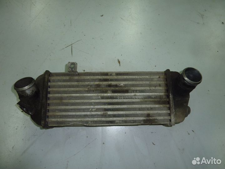 Радиатор интеркулера 28271-2A740 Kia Soul 1 1.6
