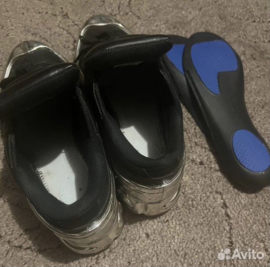 Raf Simons ozweego metallic