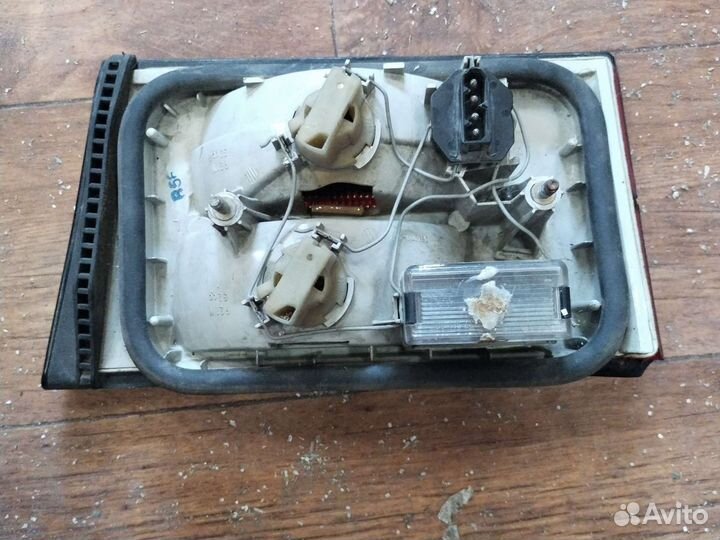 Фонарь задний правый BMW E34