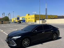 Toyota Camry 3.5 AT, 2019, 178 000 км, с пробегом, цена 2 990 000 руб.